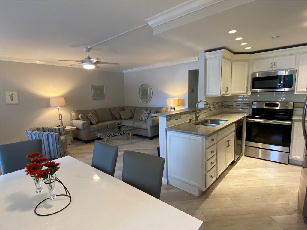 Photo of 1039 Berkshire B #1039, Deerfield Beach, FL 33442 (MLS # F10556481)