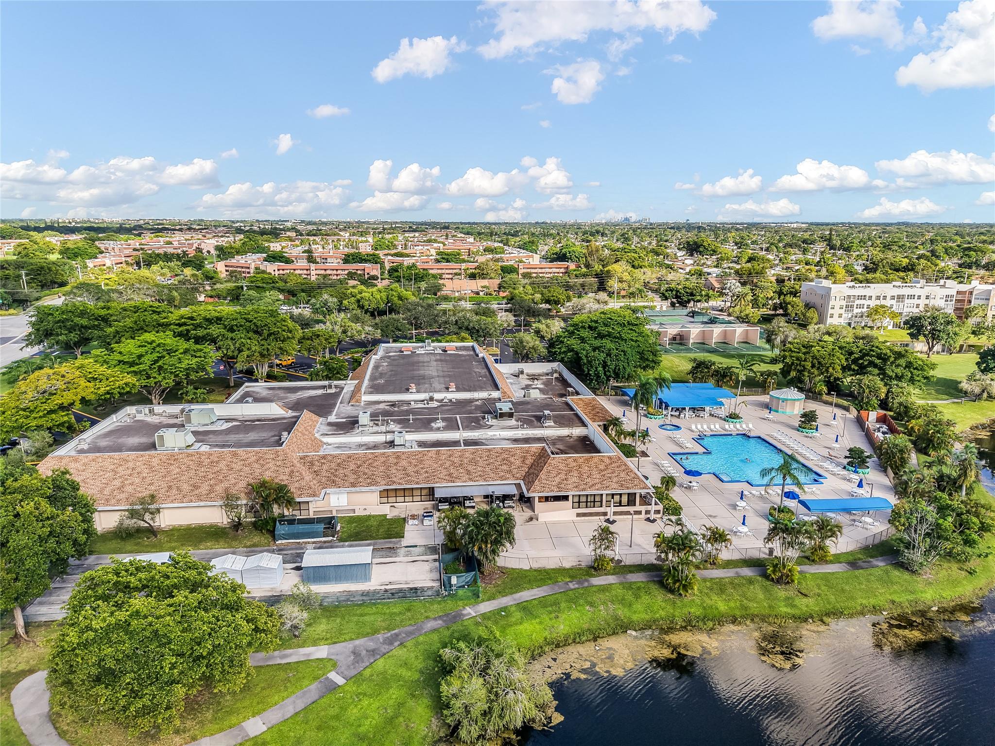 Sunrise Lakes Phase 4 - Residential