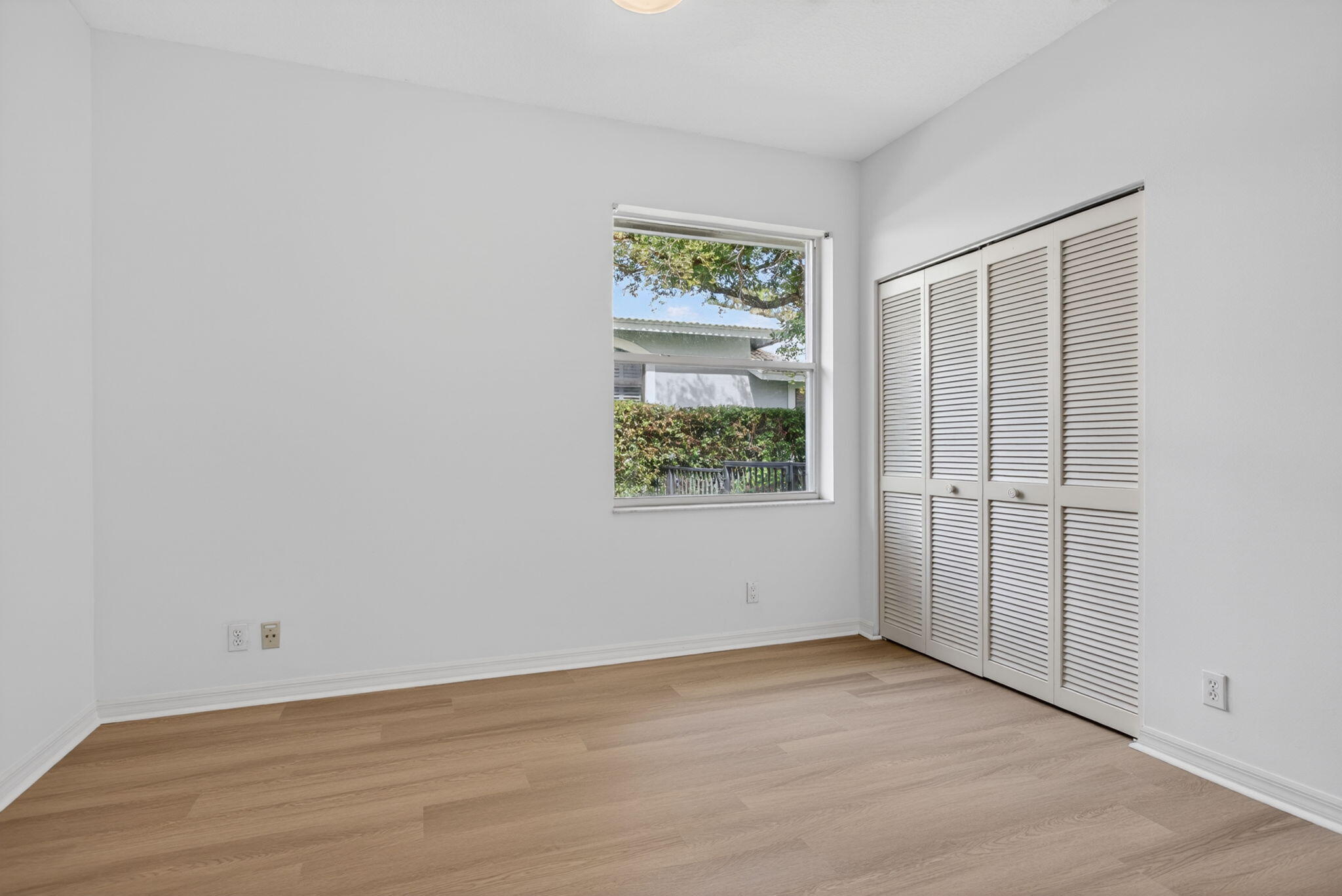 MEADOW RUN WEST - Residential Lease