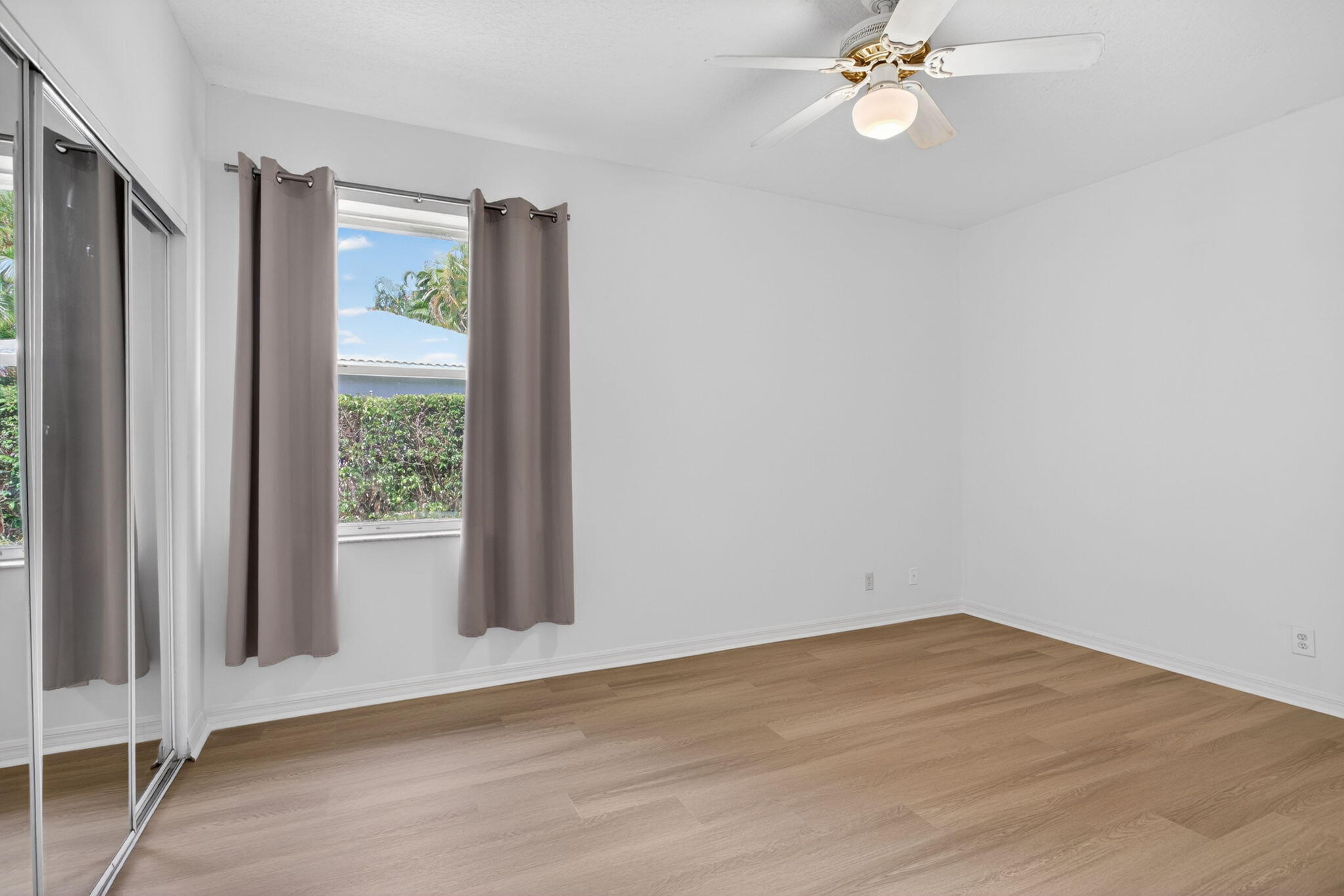 MEADOW RUN WEST - Residential Lease