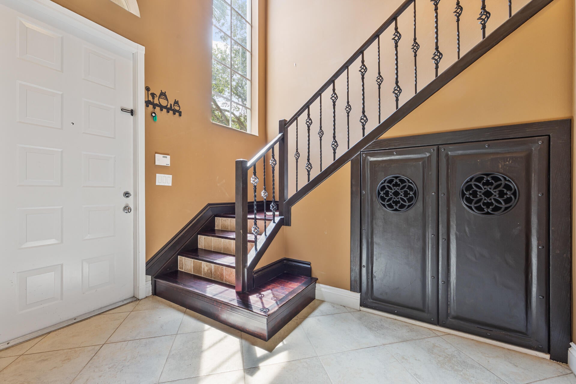 6380 BELLA Circle 905