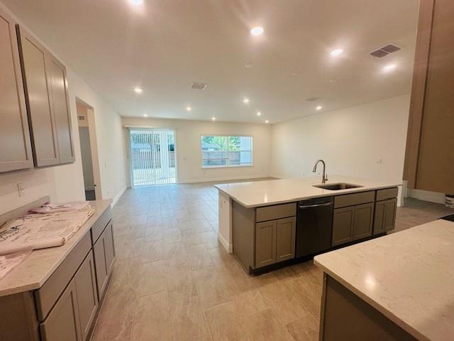 1070 SW Versailles Ave