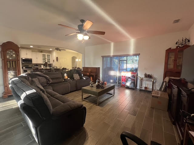 TRADITION PLAT NO 15 - Residential