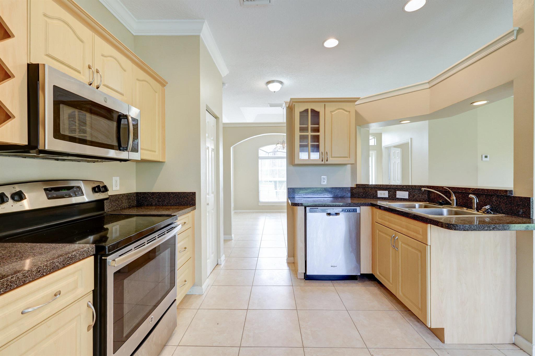 PORT ST LUCIE SECTION 4 - Residential