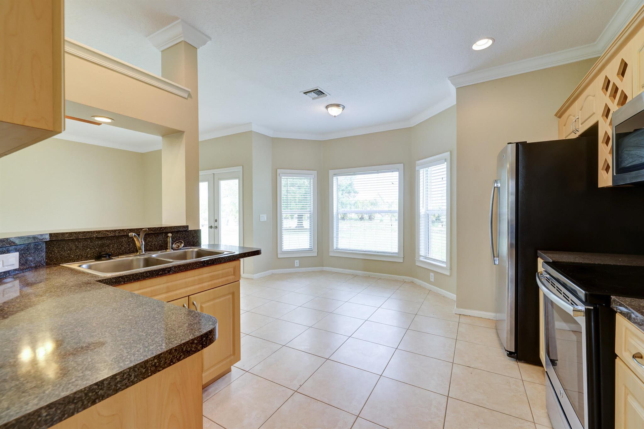 PORT ST LUCIE SECTION 4 - Residential