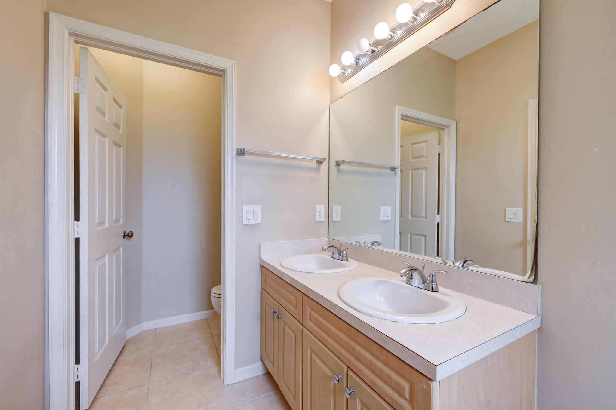 PORT ST LUCIE SECTION 4 - Residential