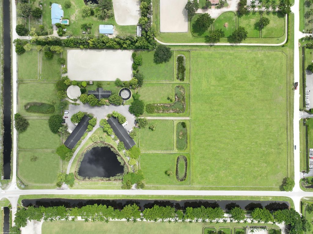 Photo of 5110 S Shore Boulevard, Wellington, FL 33449 (MLS # R11124142)