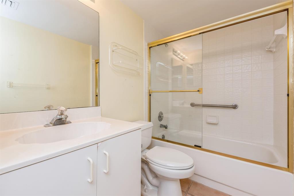 PALM ISLES I, II AND III CONDOS - Residential