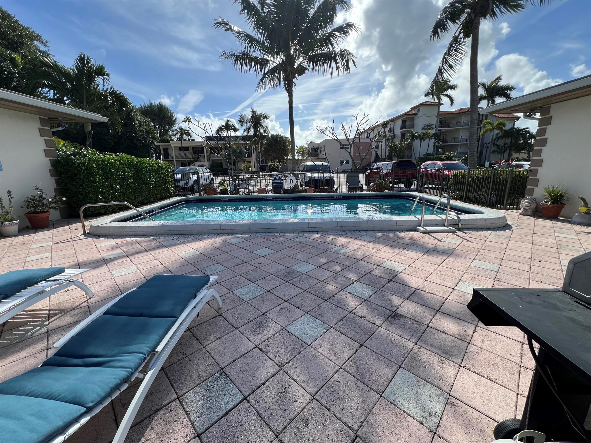 PALM BEACH SHORES - Residential Lease