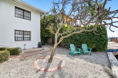 A home in Lauderdale By The Sea