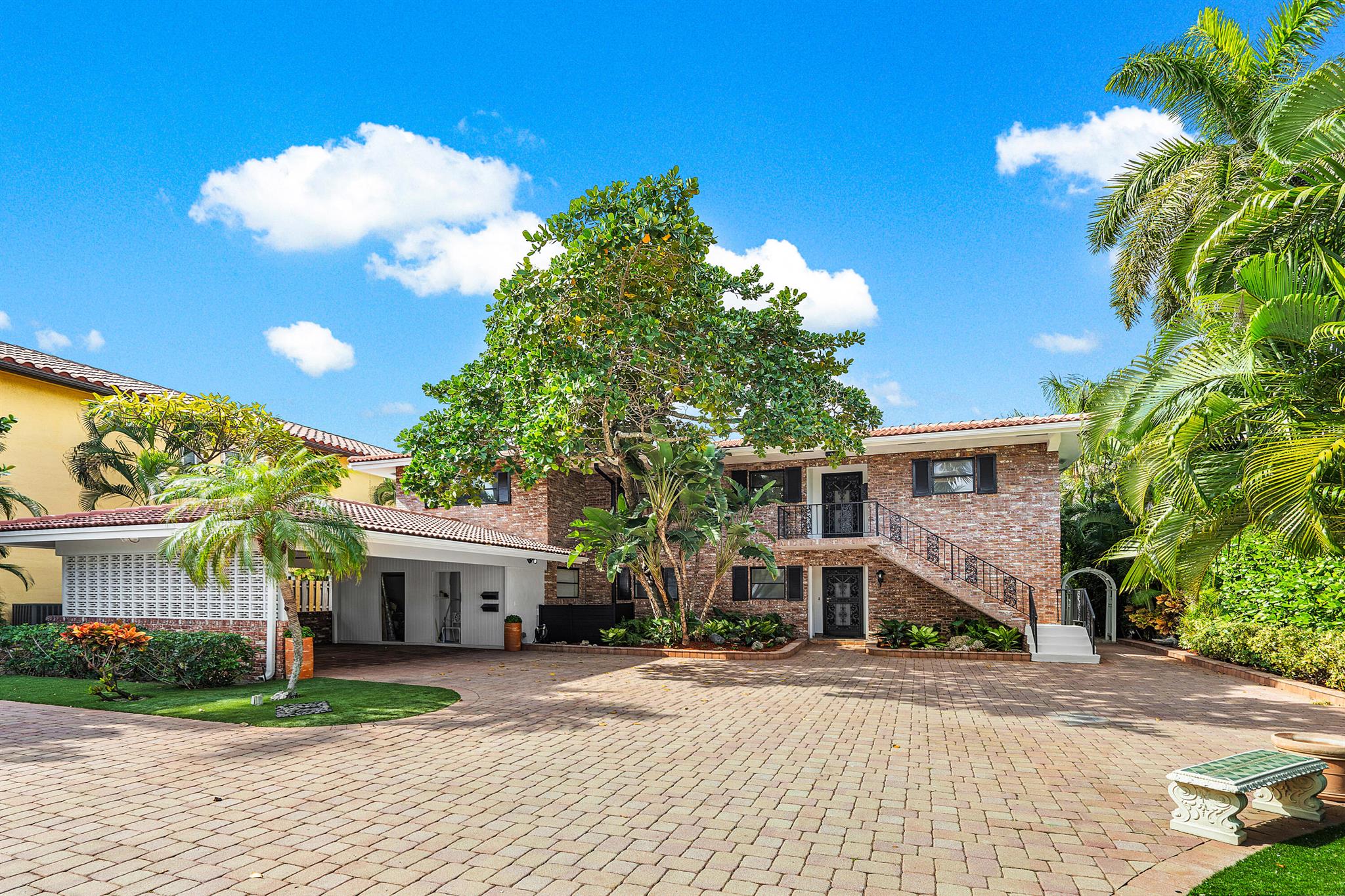 SILVER SHORES SUB TRACT - Residential
