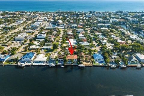 A home in Lauderdale By The Sea