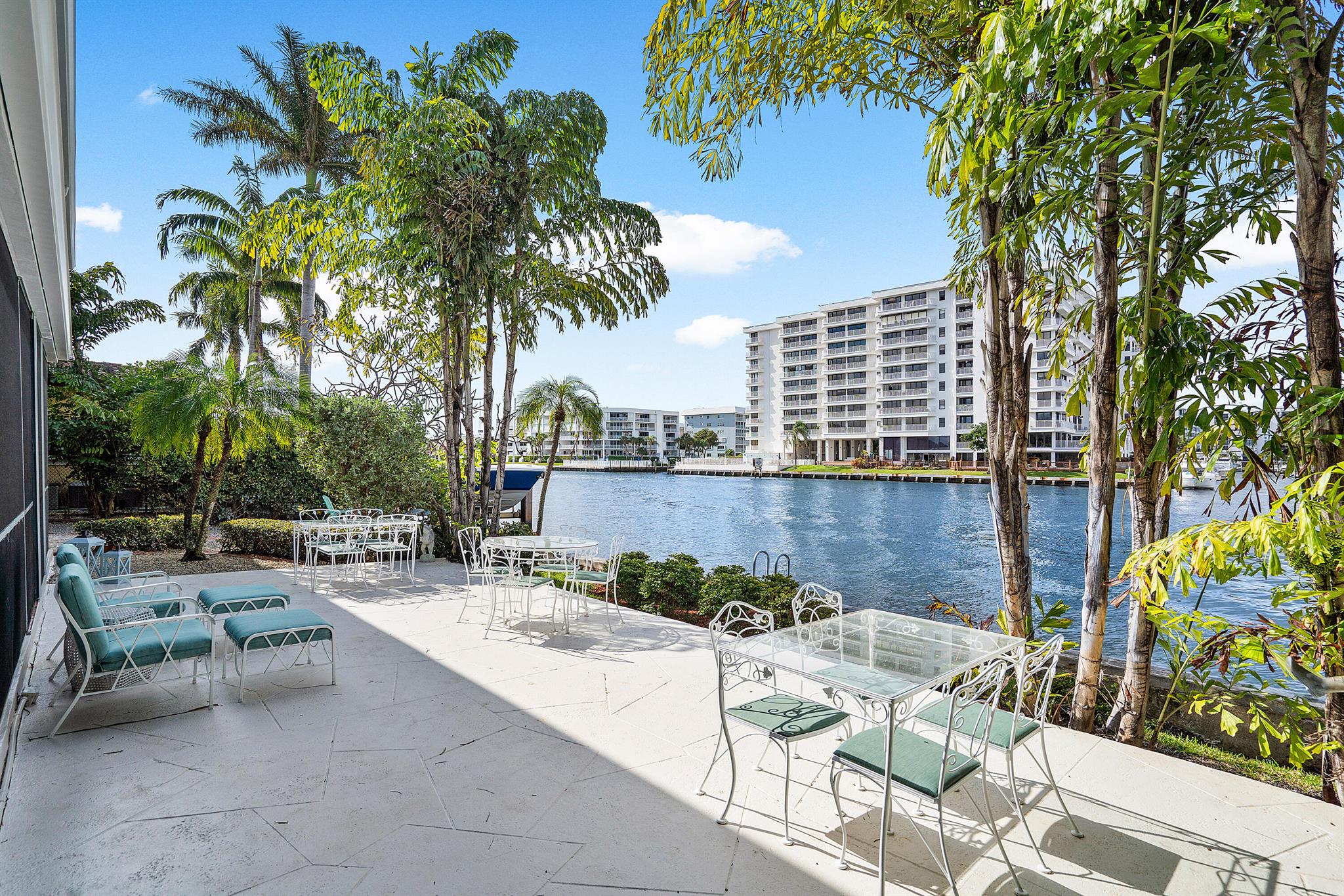 SILVER SHORES SUB TRACT - Residential