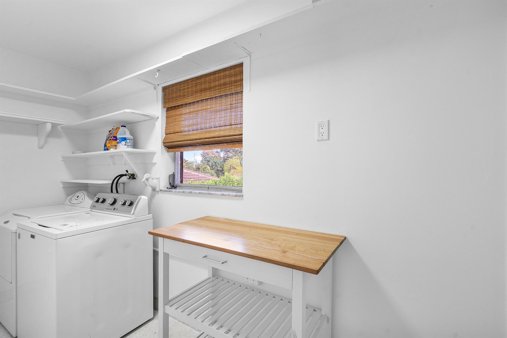 SILVER SHORES SUB TRACT - Residential