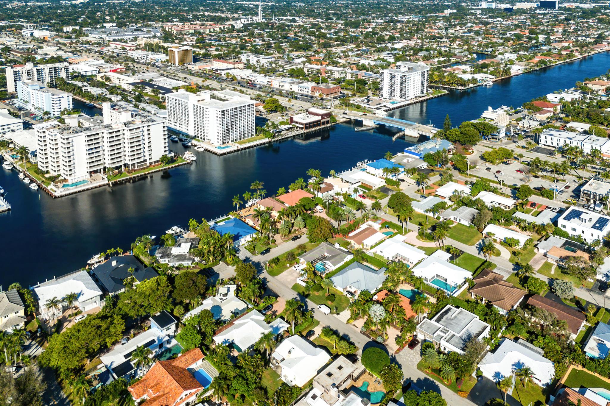 SILVER SHORES SUB TRACT - Residential
