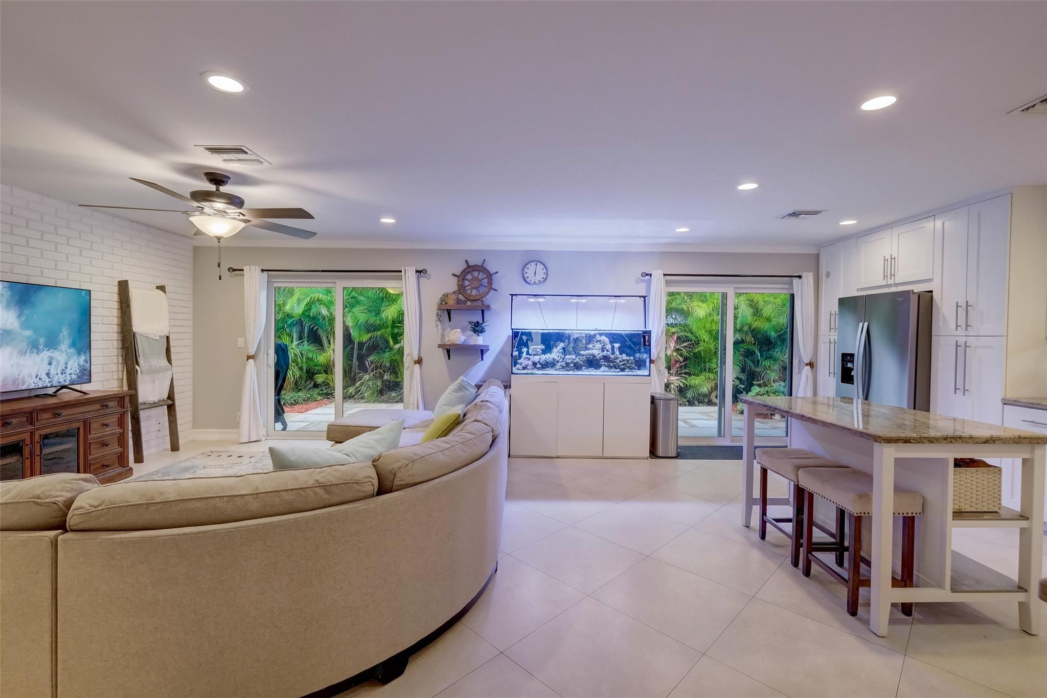 AMBASSADOR PARK - Residential