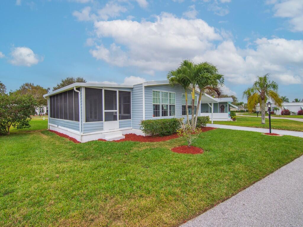 Pinelake Village - Residential