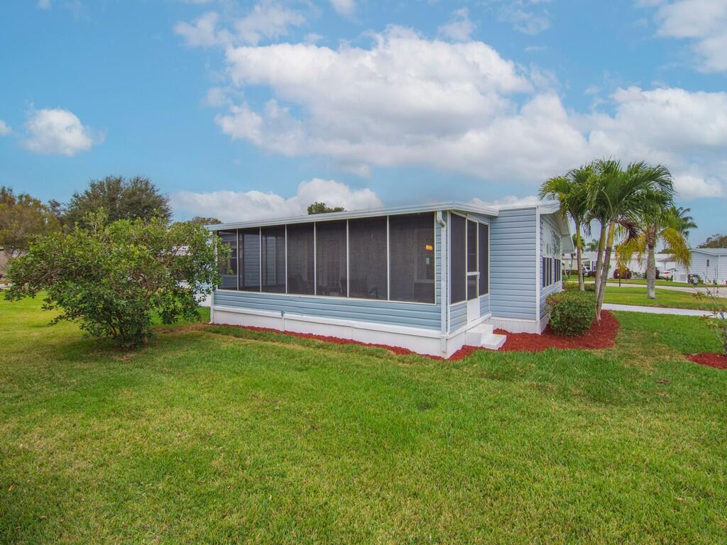 Pinelake Village - Residential