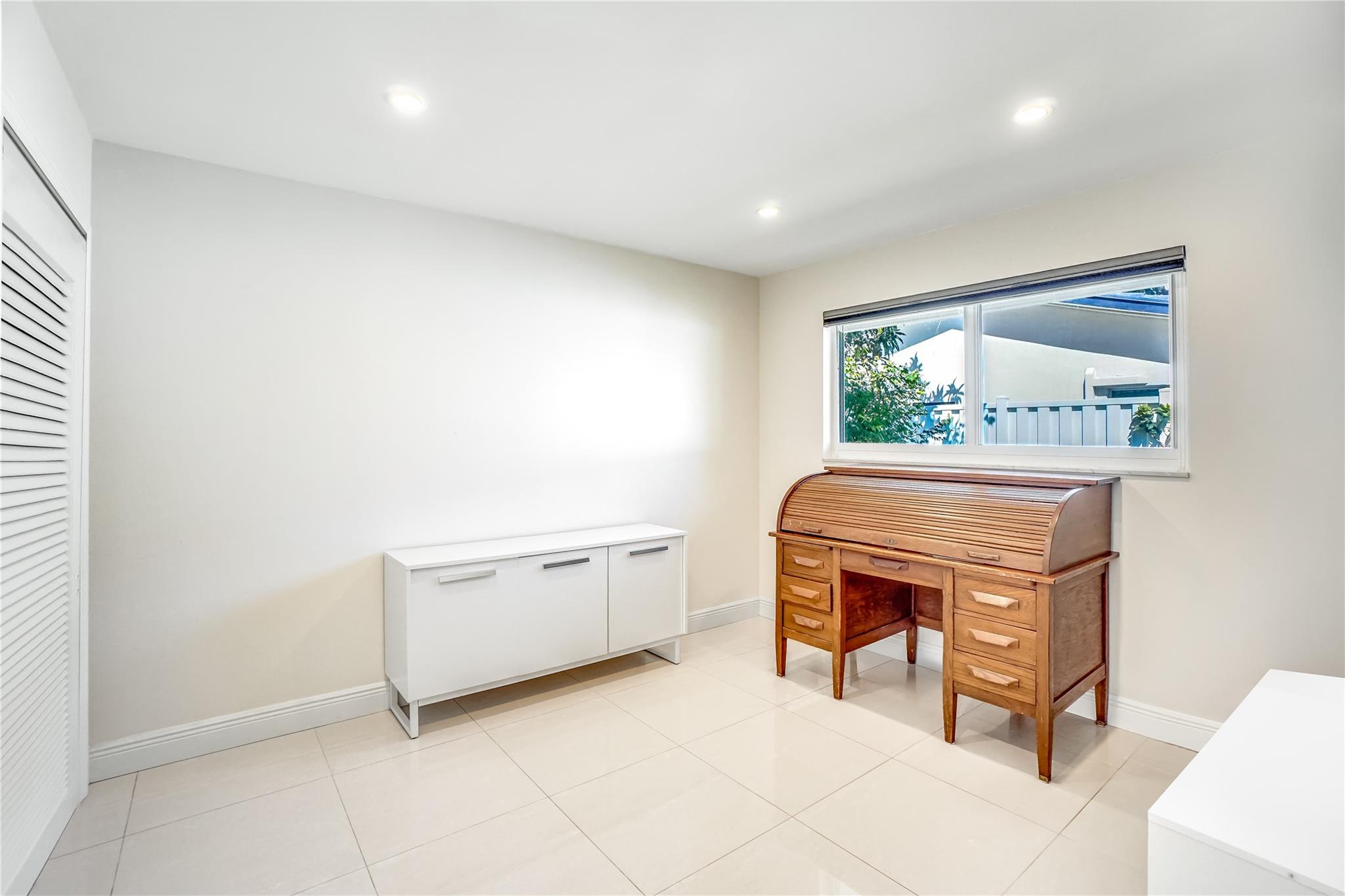 Coral Ridge Isles - Residential