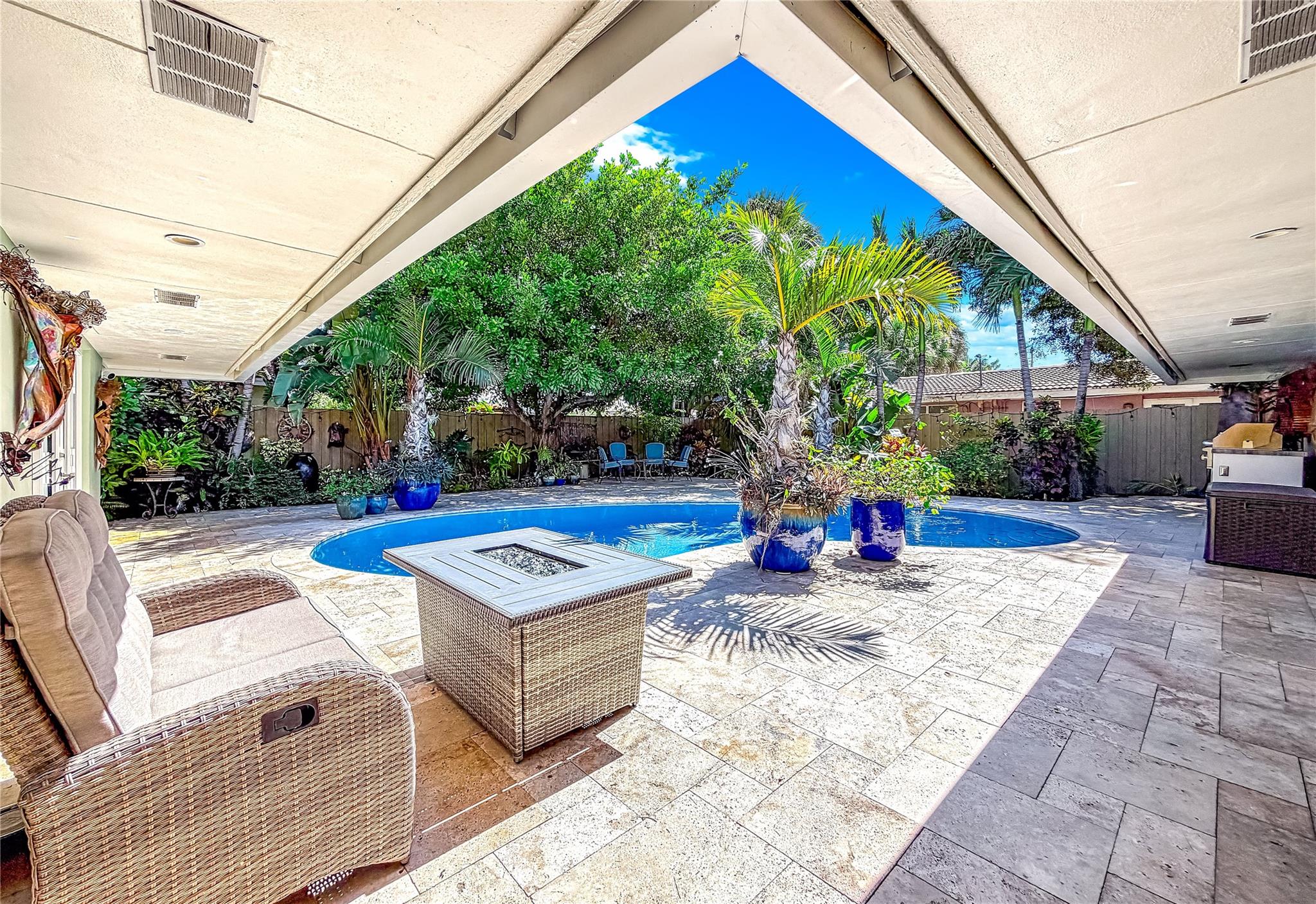Coral Ridge Isles - Residential