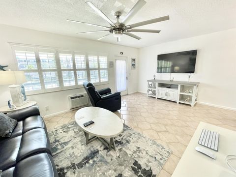 A home in Deerfield Beach