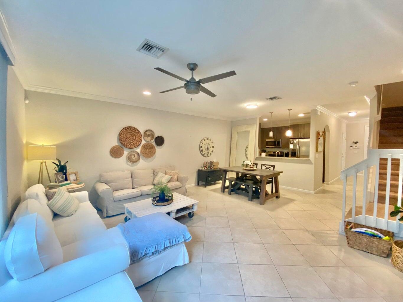 Colony Reserve at Lake Wo - Residential Lease