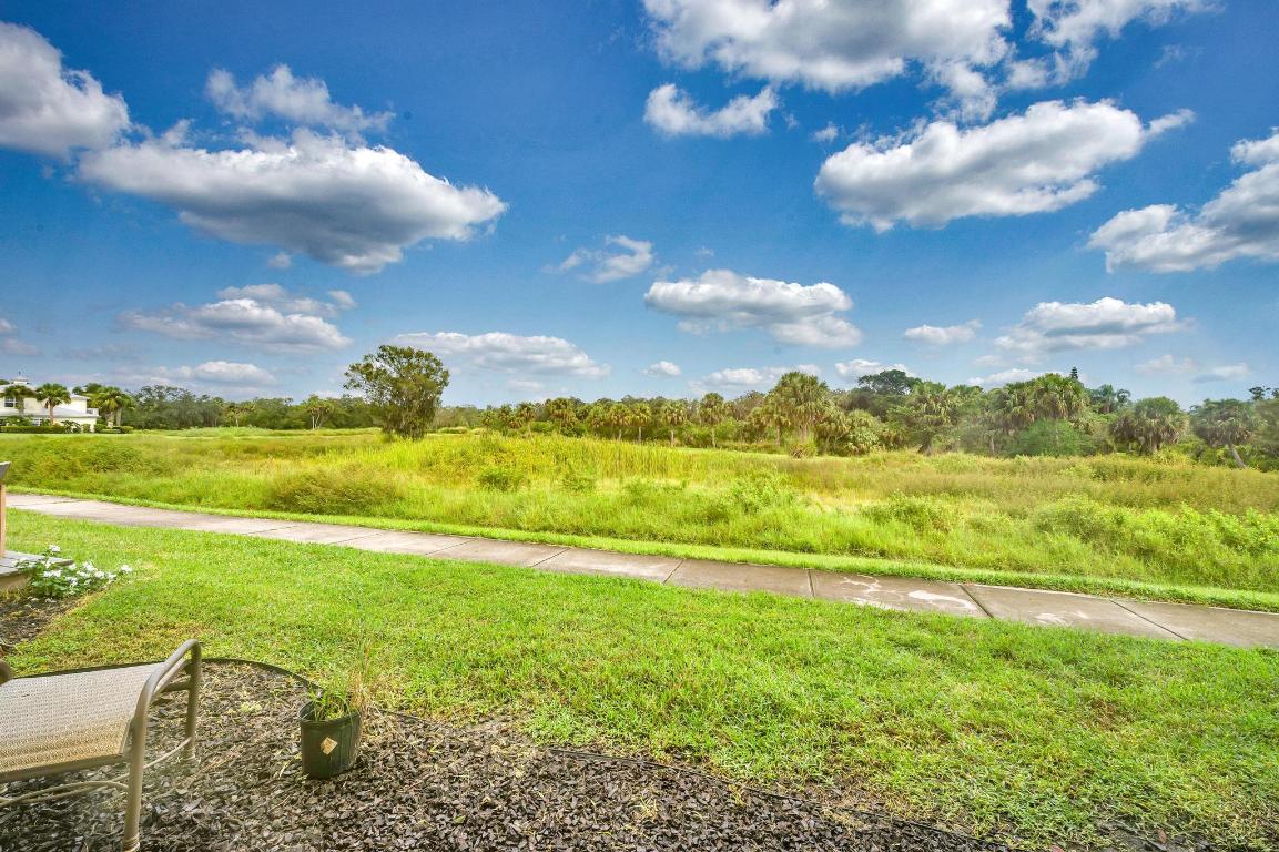 RIVER OAKS - Residential