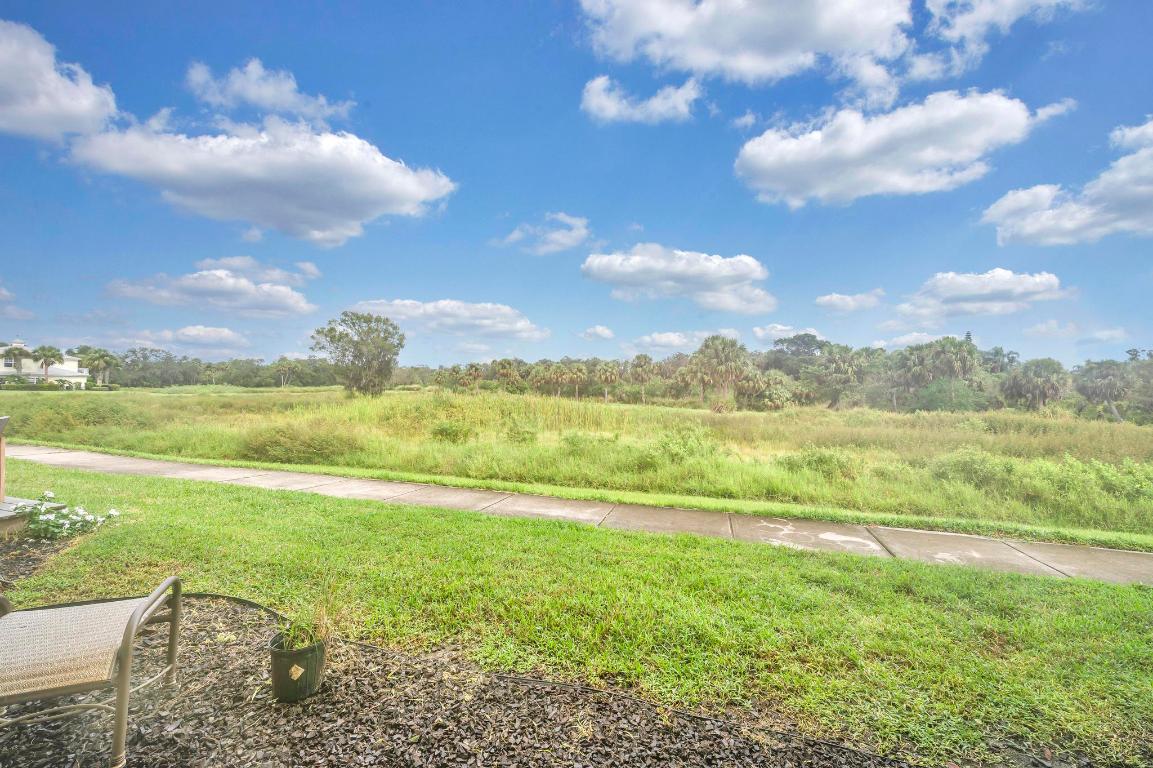 RIVER OAKS - Residential