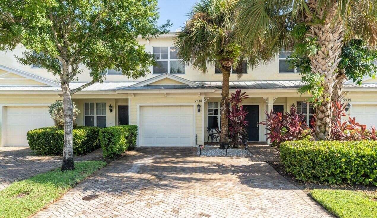 RIVER OAKS - Residential