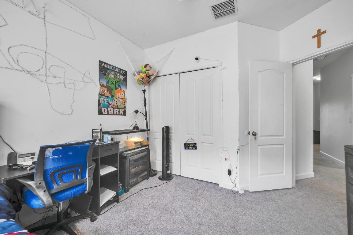 RIVER OAKS - Residential