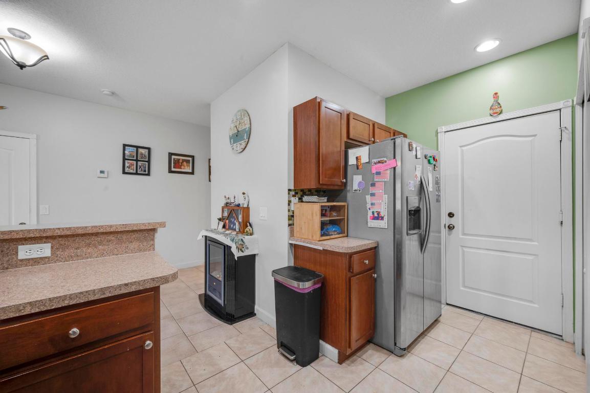 RIVER OAKS - Residential