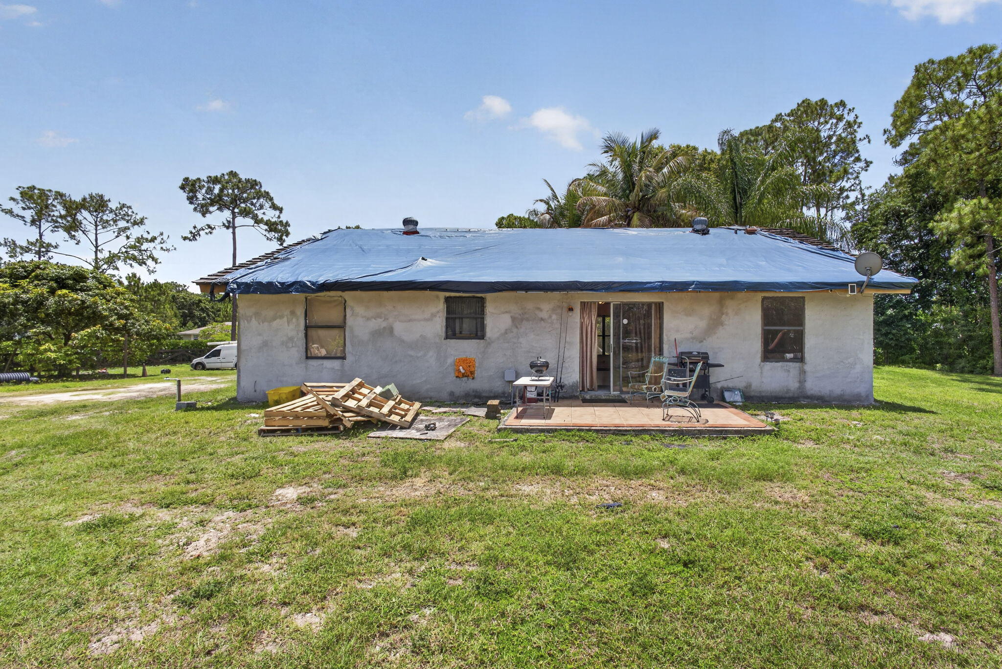 ACREAGE & UNREL - Residential
