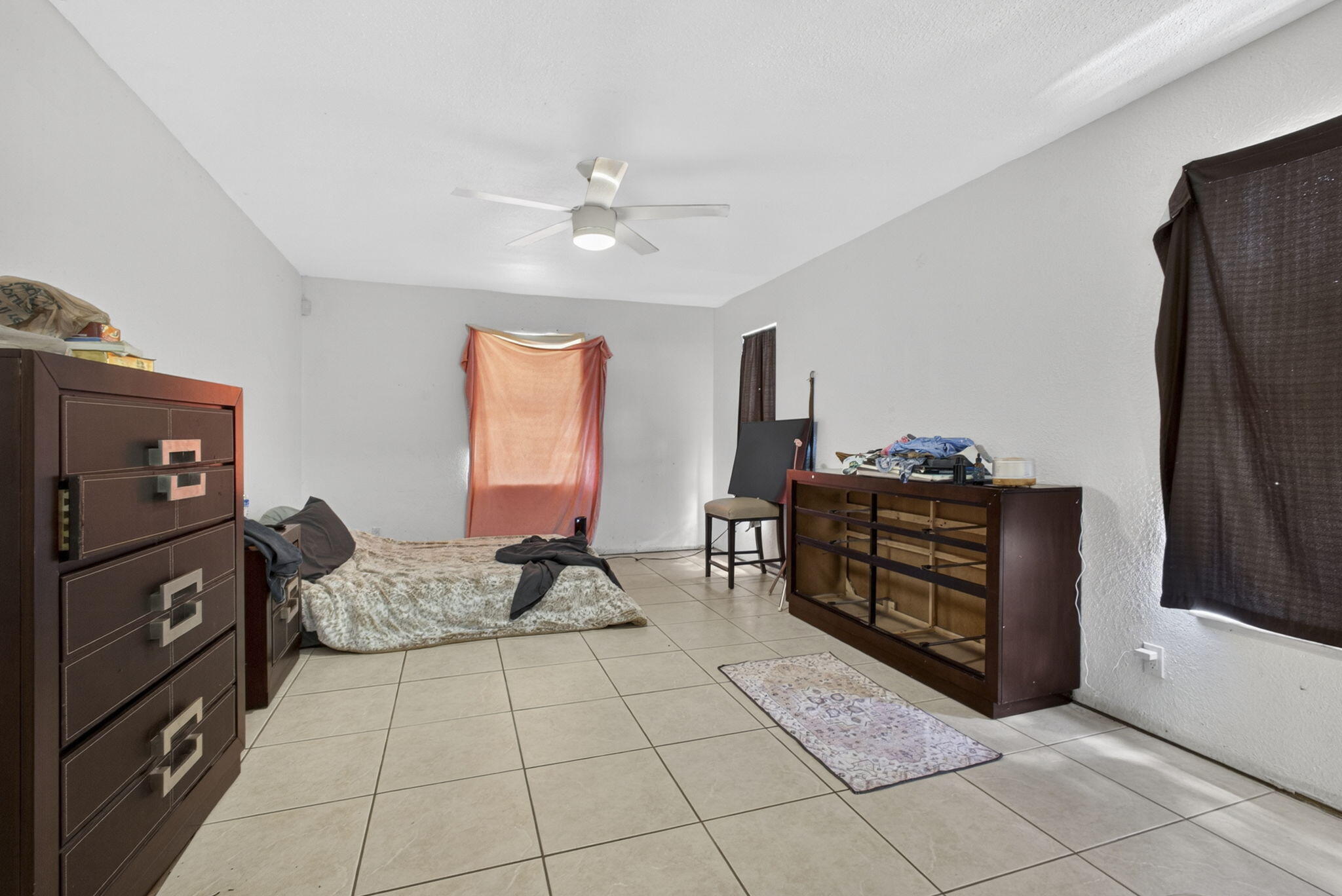 ACREAGE & UNREL - Residential
