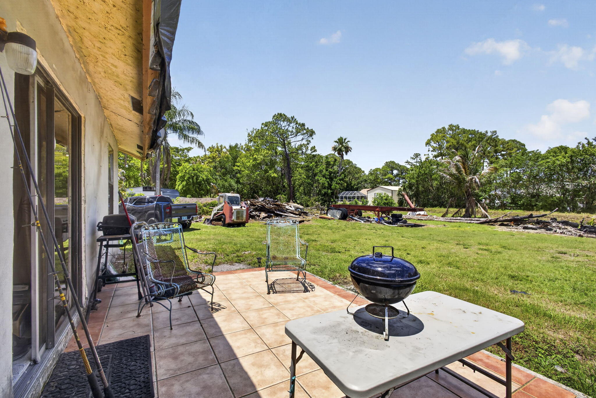 ACREAGE & UNREL - Residential