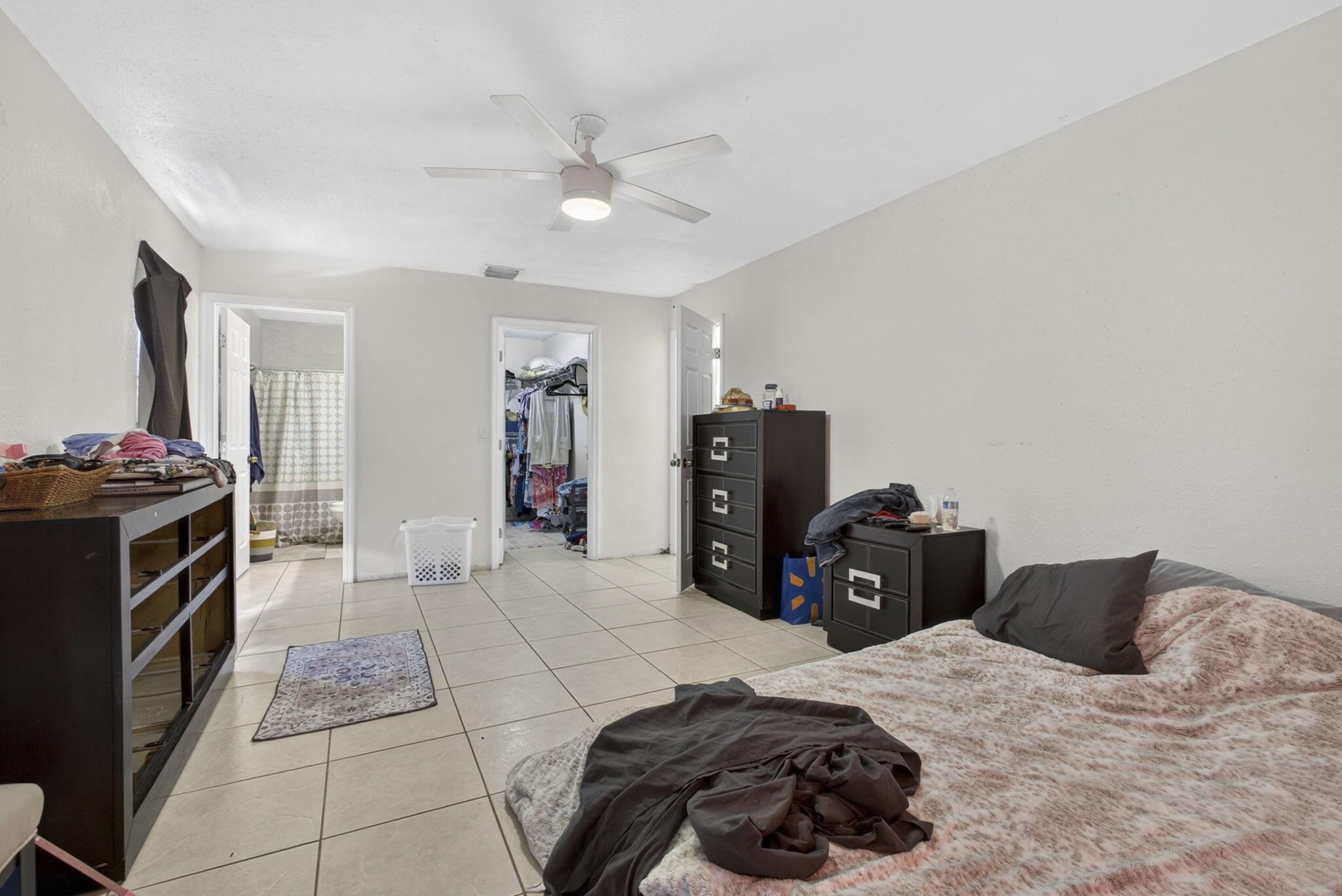 ACREAGE & UNREL - Residential