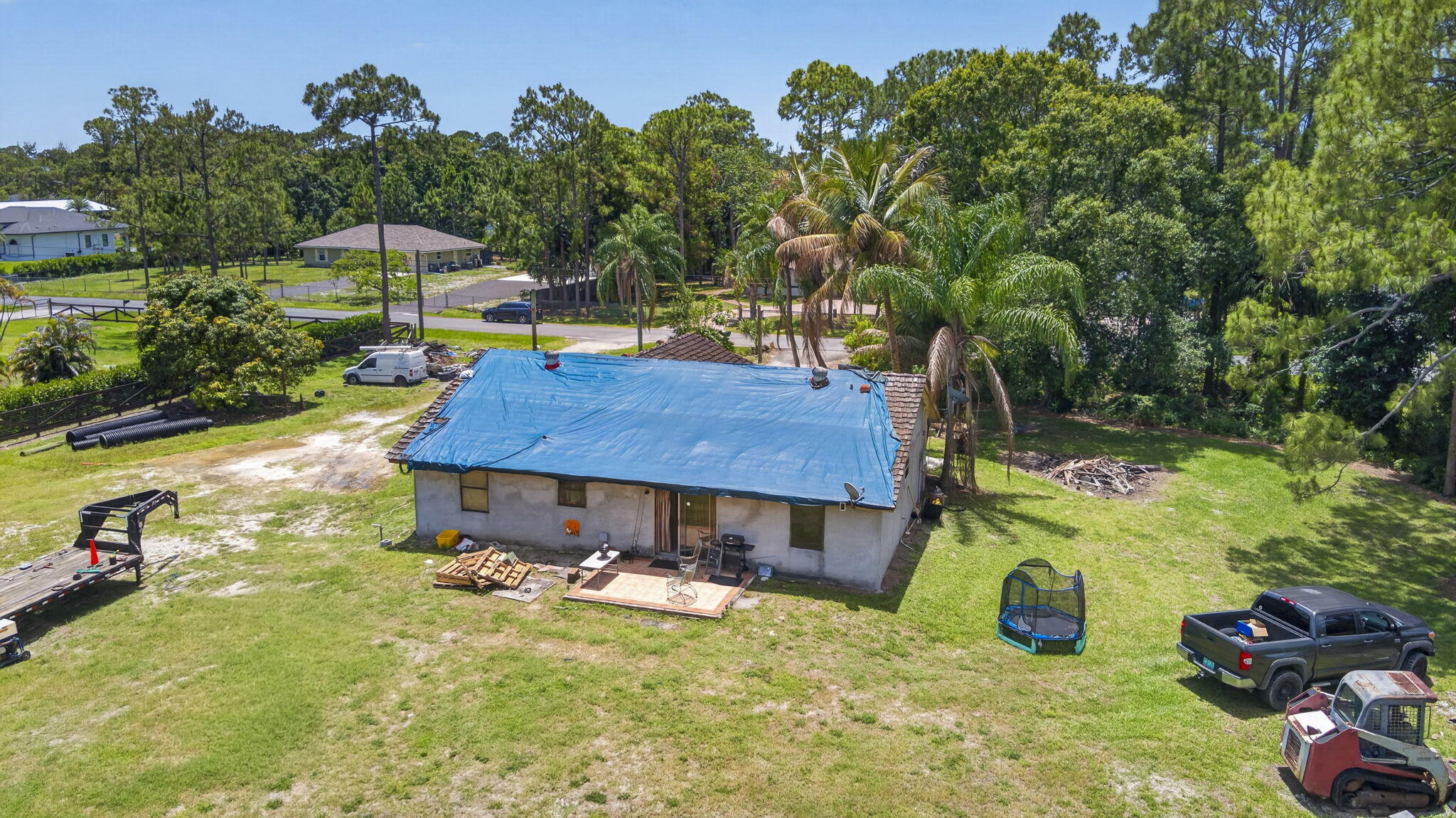 ACREAGE & UNREL - Residential