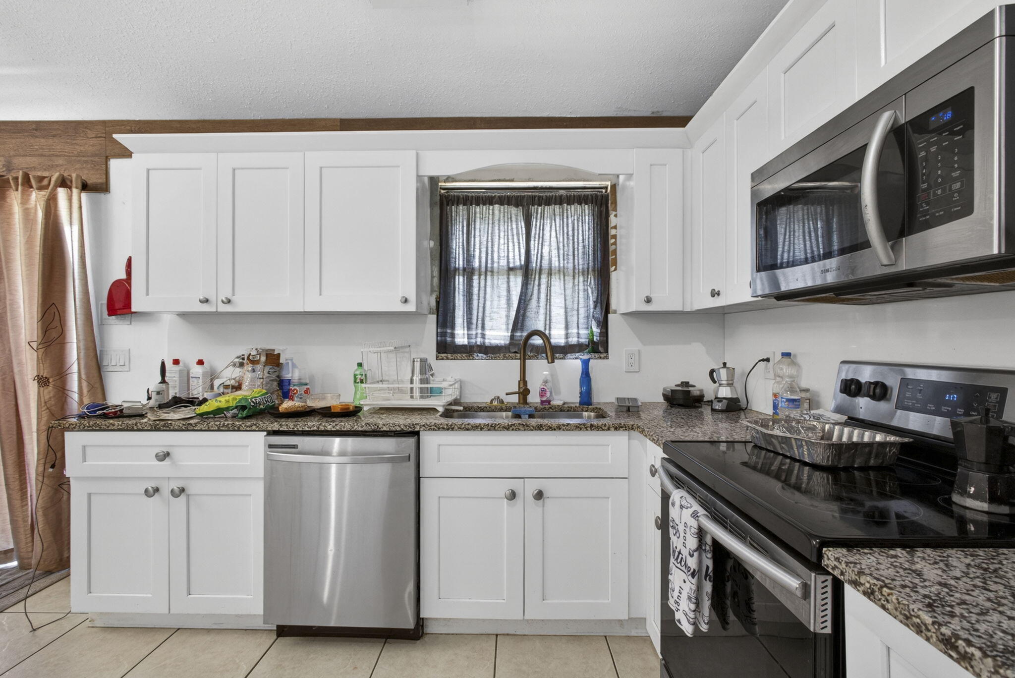 ACREAGE & UNREL - Residential