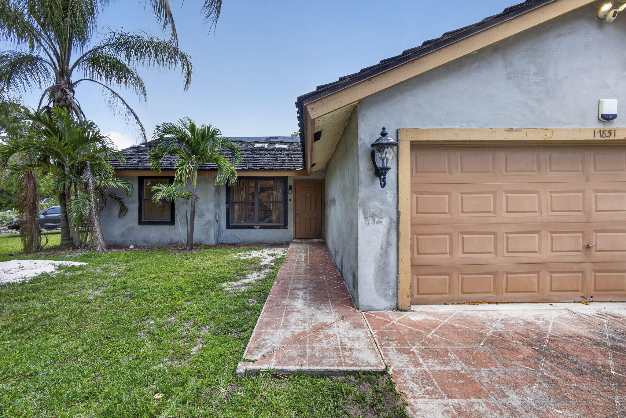 ACREAGE & UNREL - Residential