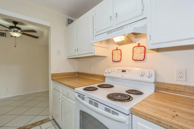 Coral Plaza Condo - Residential Lease