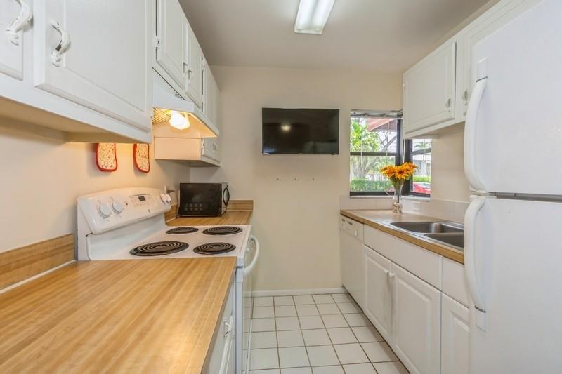 Coral Plaza Condo - Residential Lease