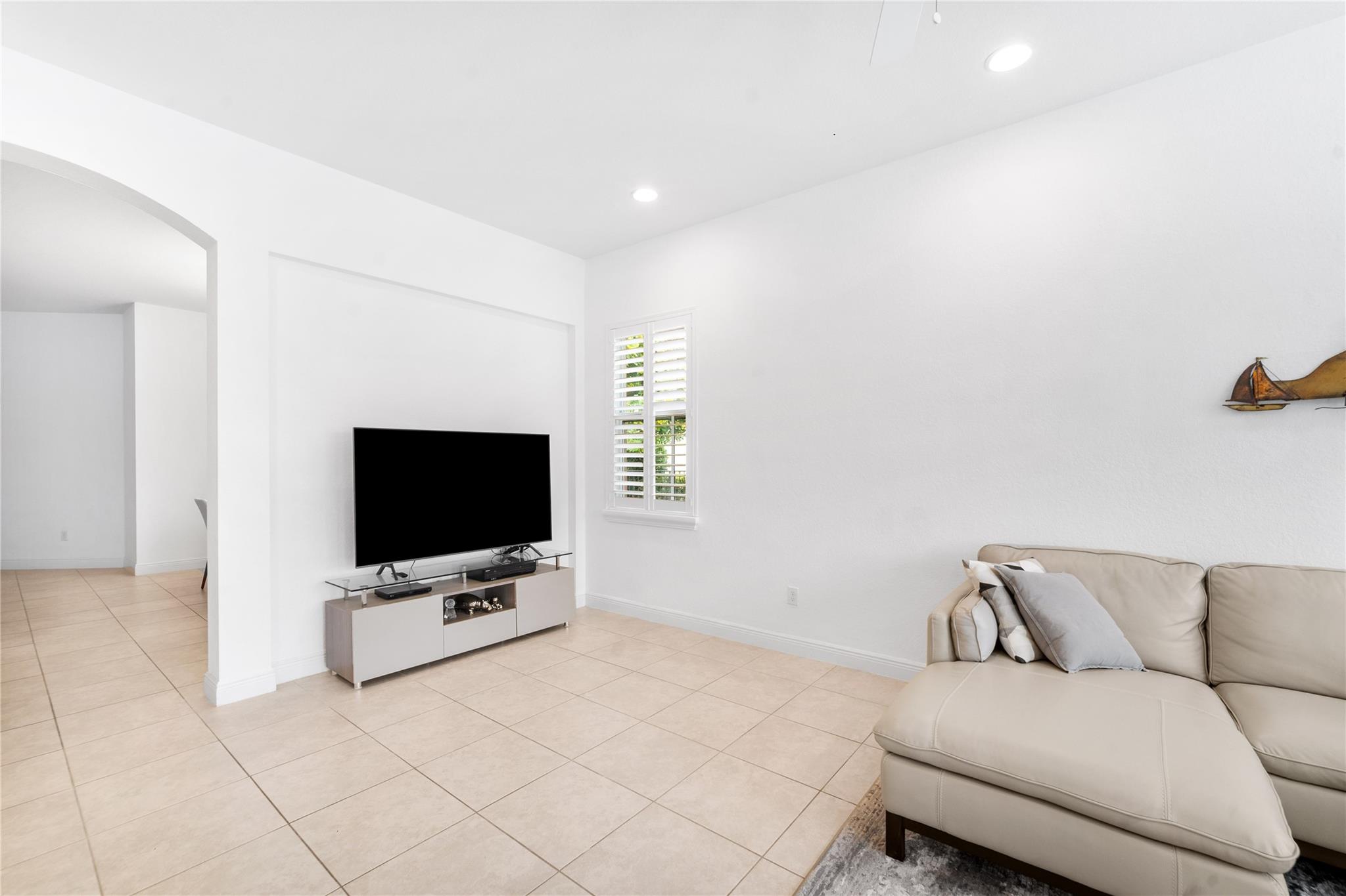 MiraLago - Residential