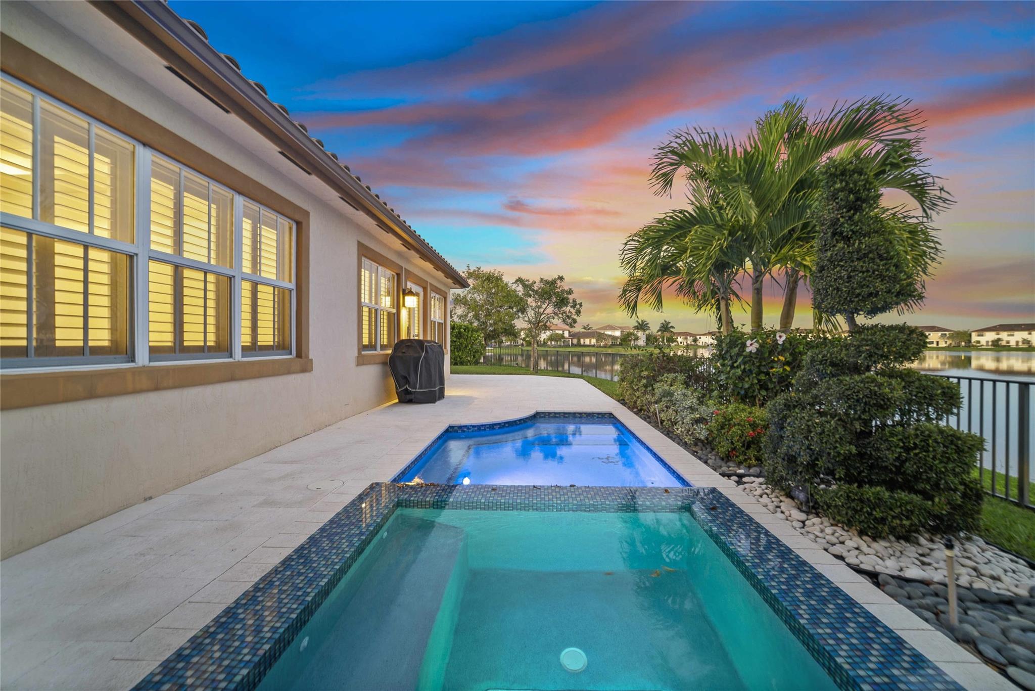 MiraLago - Residential