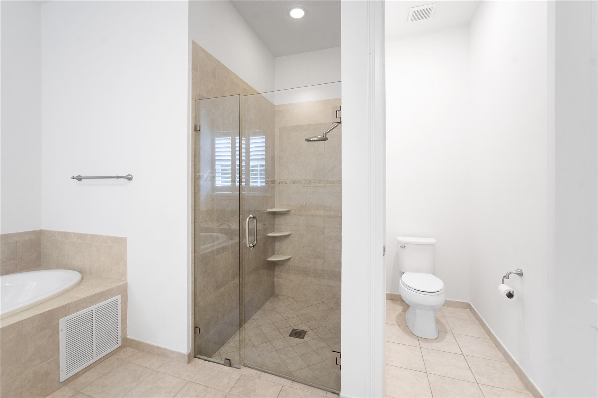 MiraLago - Residential