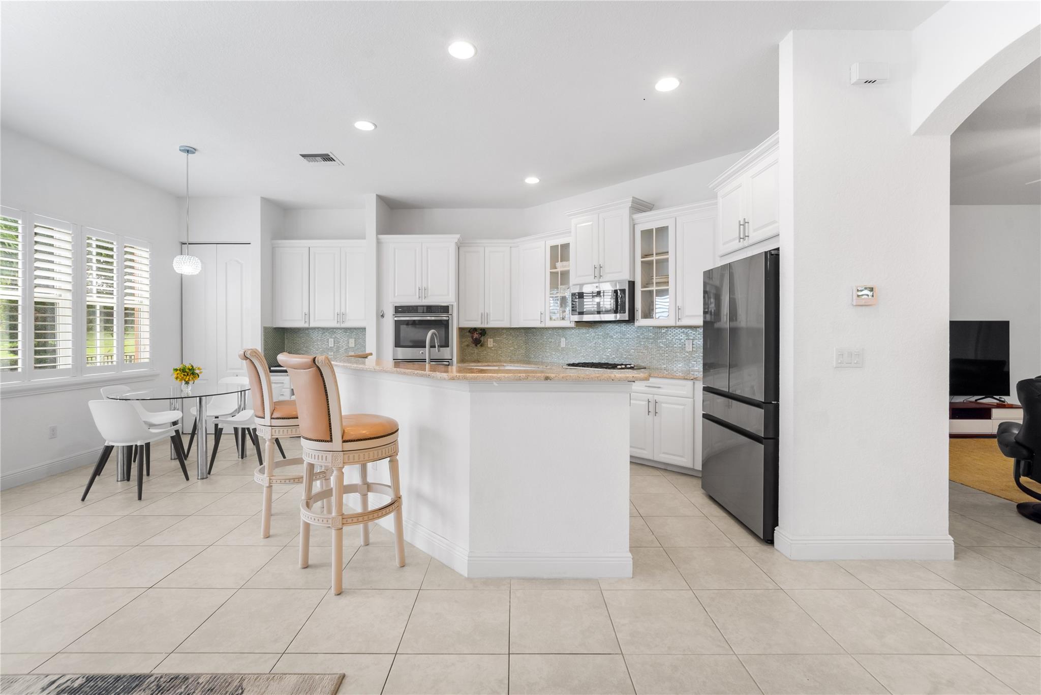 MiraLago - Residential