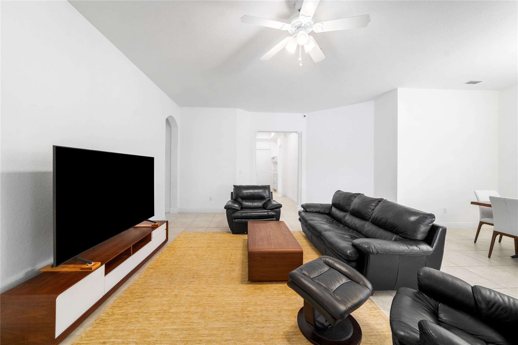 MiraLago - Residential