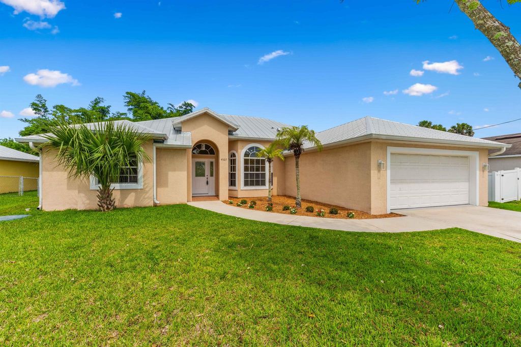 Photo of 4507 SW Wabash Street, Port Saint Lucie, FL 34953 (MLS # R10993247)