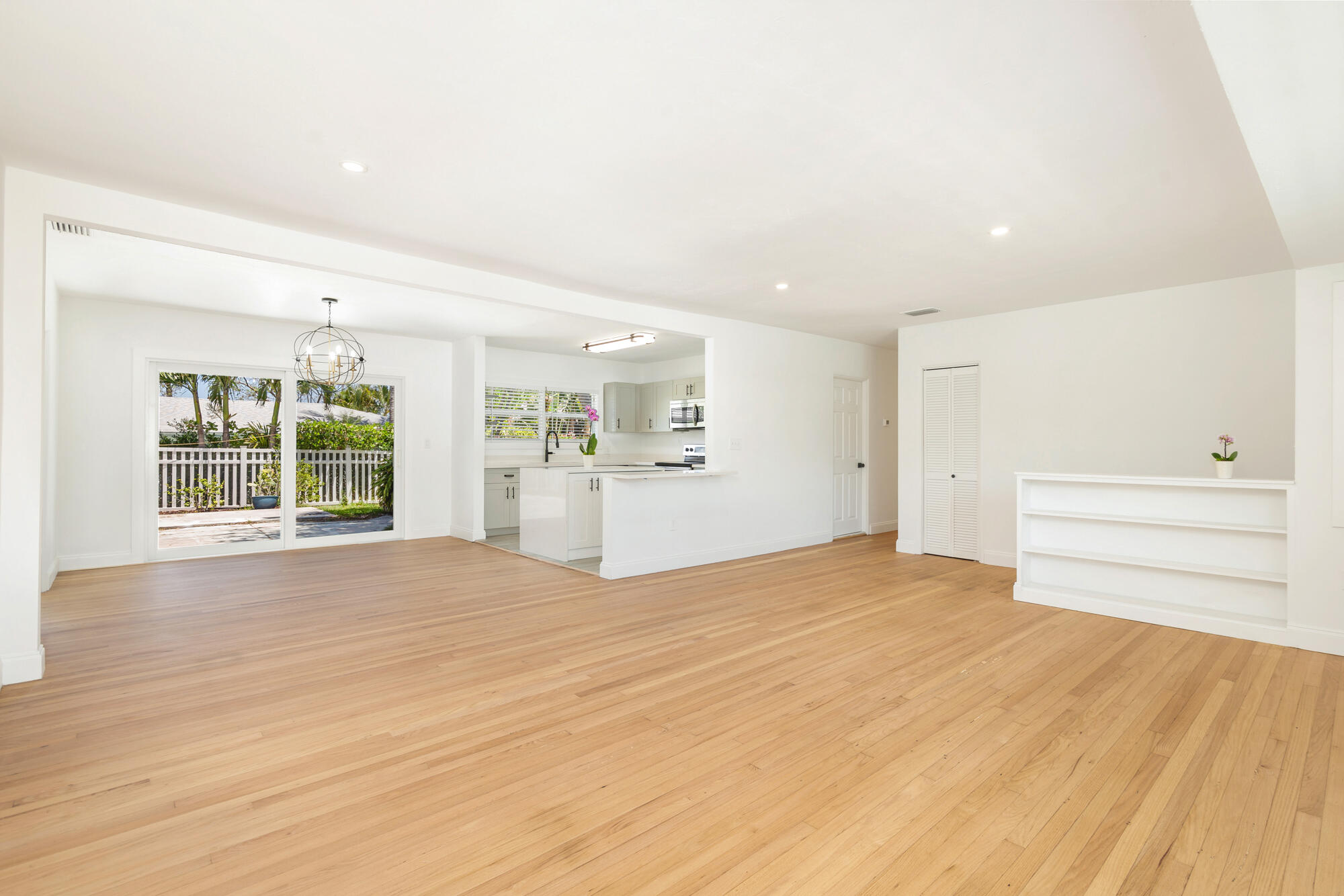 COLLEGE PARK ADD 1 - Residential Lease
