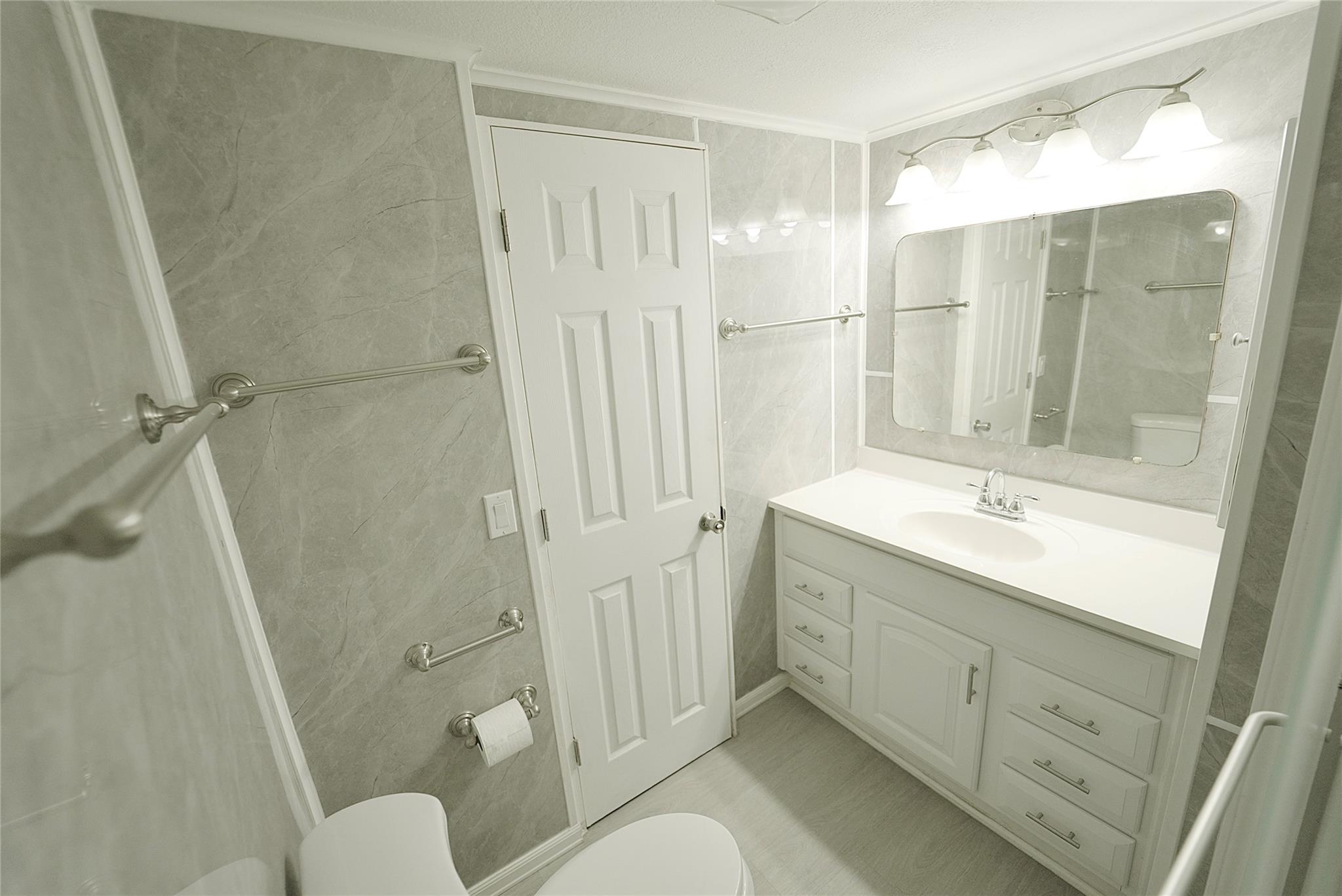 Park City Sec Two 56-25 B - Residential