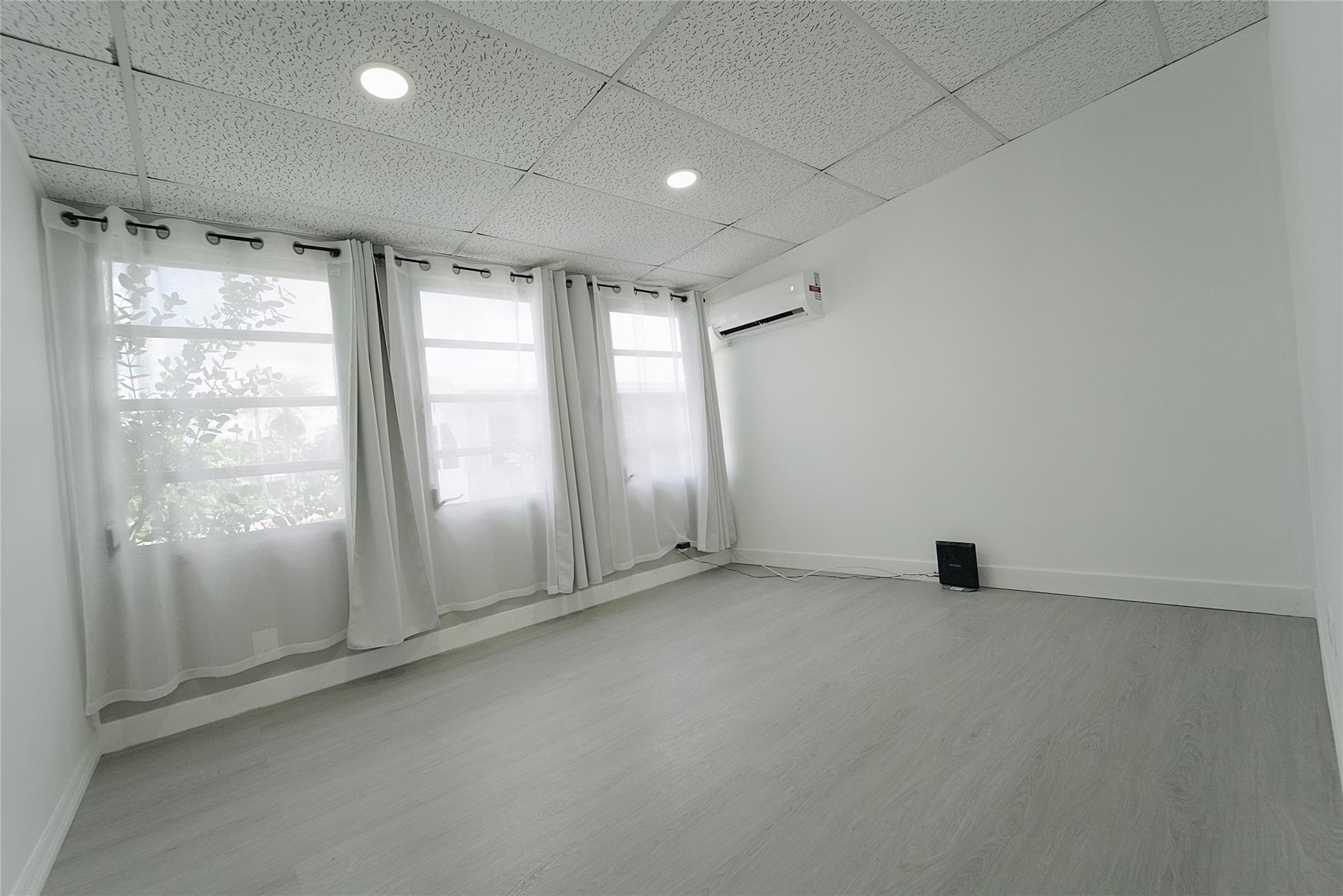 Park City Sec Two 56-25 B - Residential