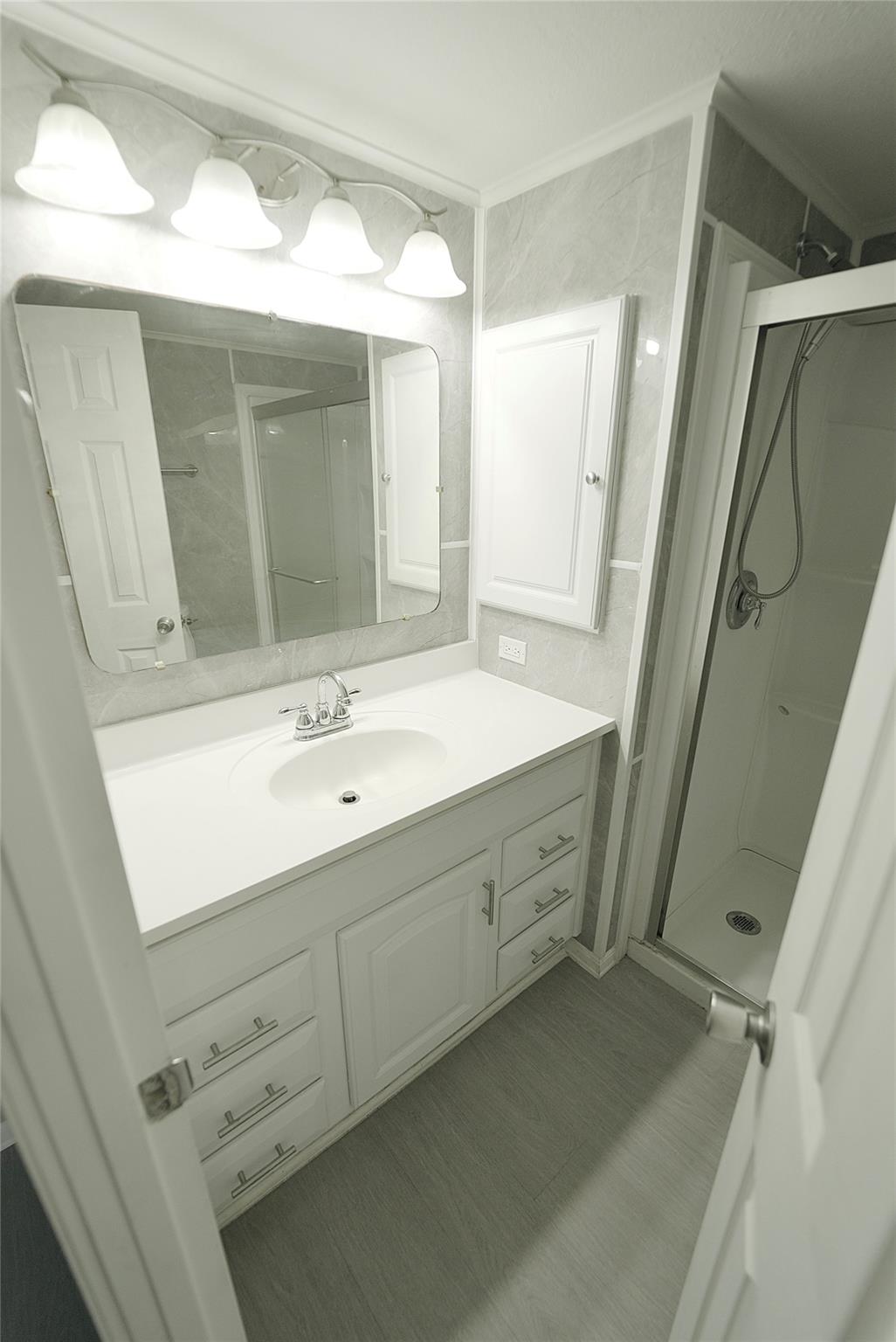 Park City Sec Two 56-25 B - Residential